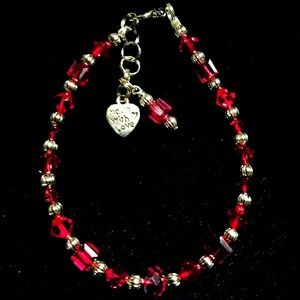 Red Swarovski Crystal & Glass Bead Bracelet❤
